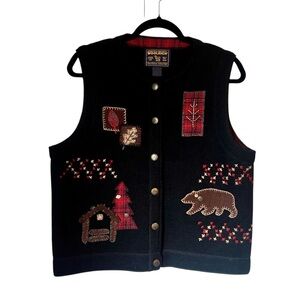 Woolrich Black Vest with Bear and Tree Patches Size Small 100% Wool